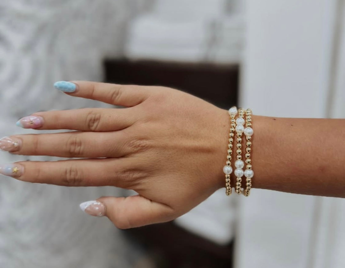 Gold & Pearl Beaded Bracelet