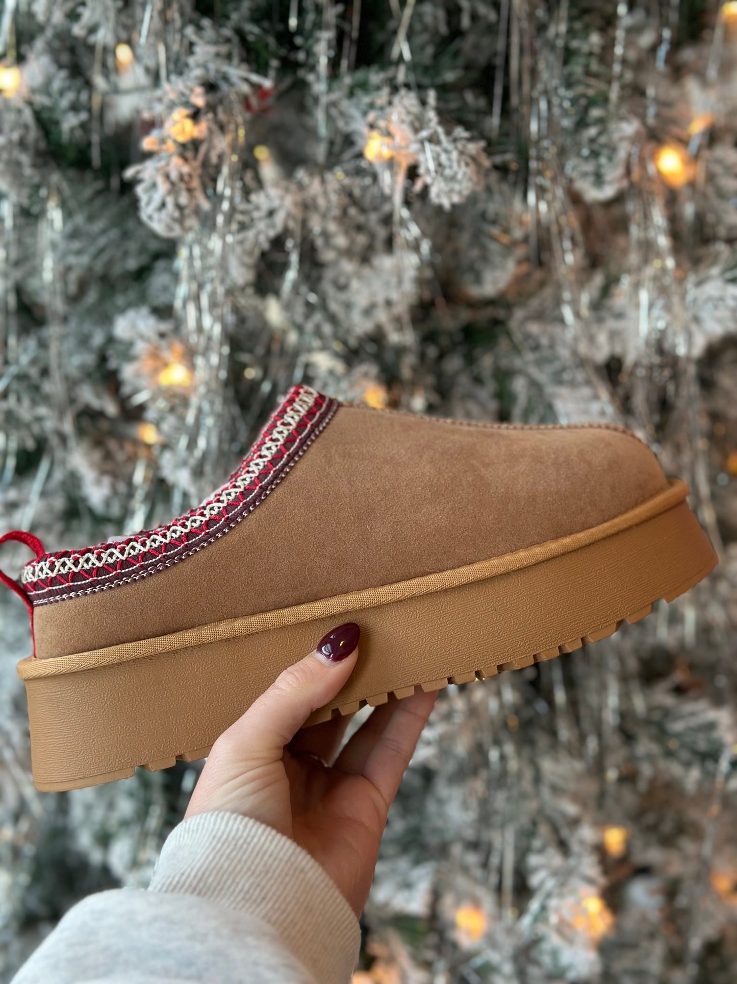 Camel Slipper